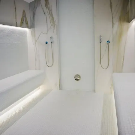 Appartement Alezzi *