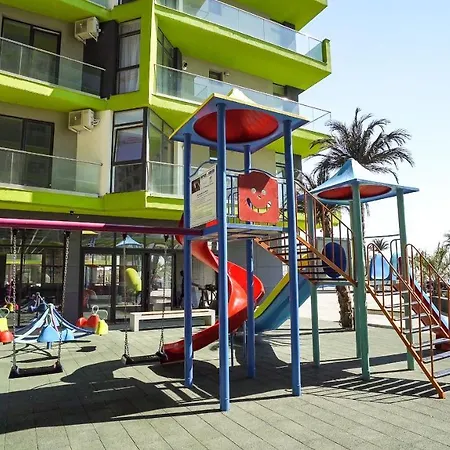 Waves 13 Апартаменты